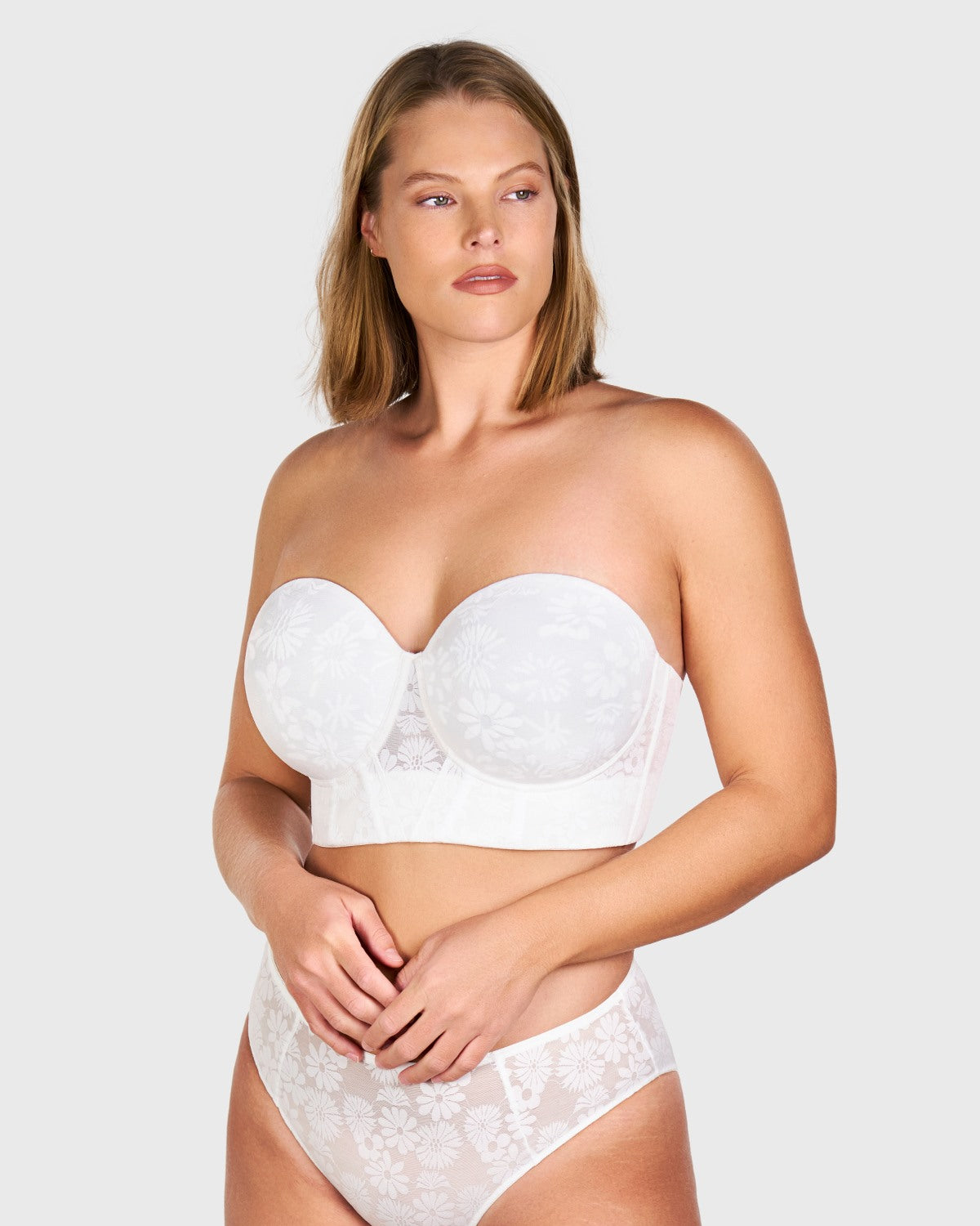 Daisy Smooth Lace Lightly Padded Longline Underwire Strapless Balconette Bra - HSIA