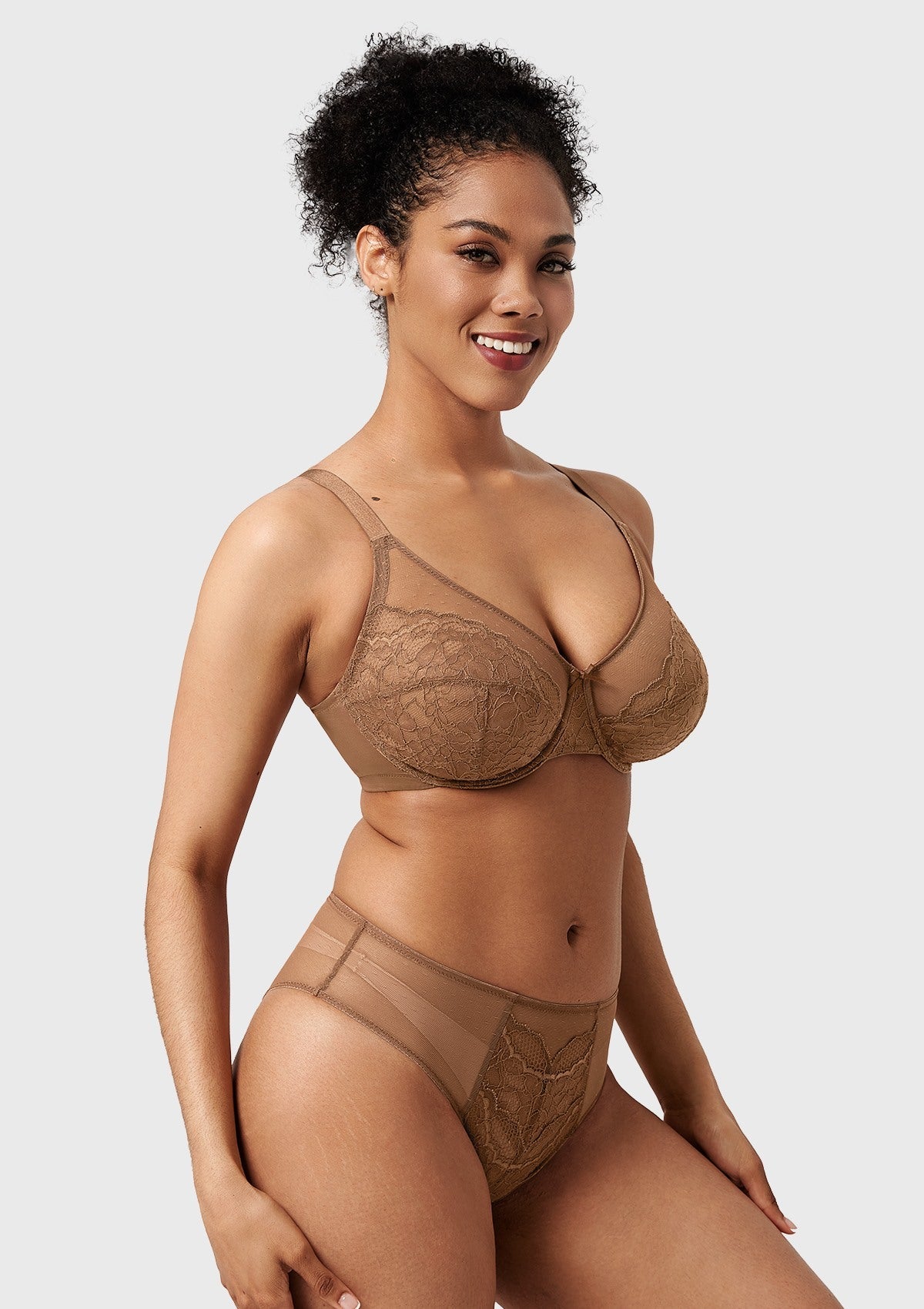 (Cardi B recommends)Enchante White Lace Underwire Bra - HSIA