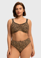 CoolComfort Smoothing Unlined Minimizer Underwire Bra - HSIA