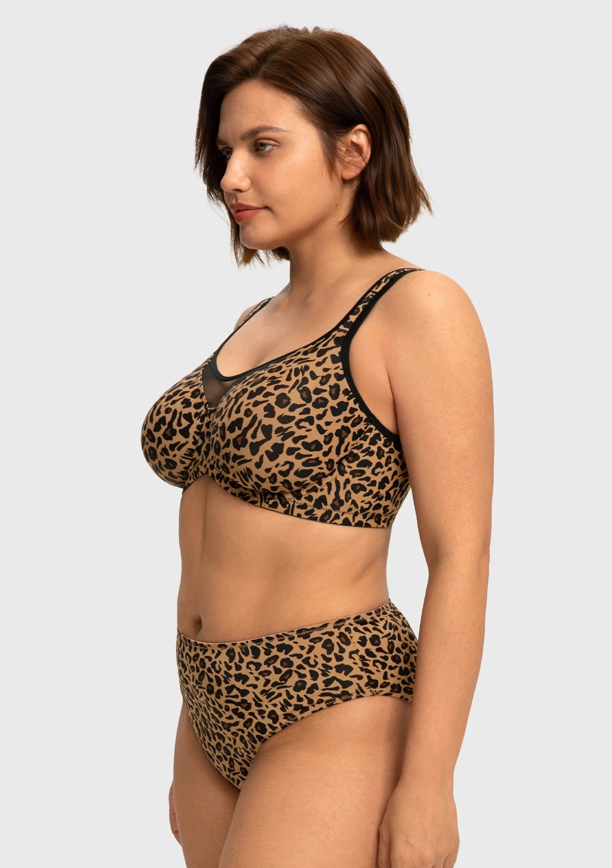 CoolComfort Smoothing Unlined Minimizer Underwire Bra - HSIA