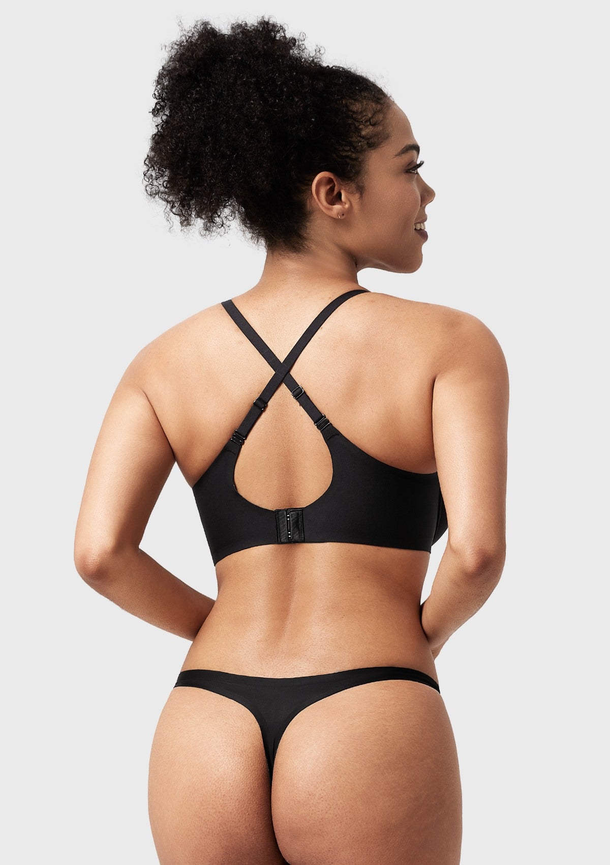 Songful Seamless Support Plunge Push-Up Lightly Padded T-Shirt Full Coverage Underwire Bra - HSIA