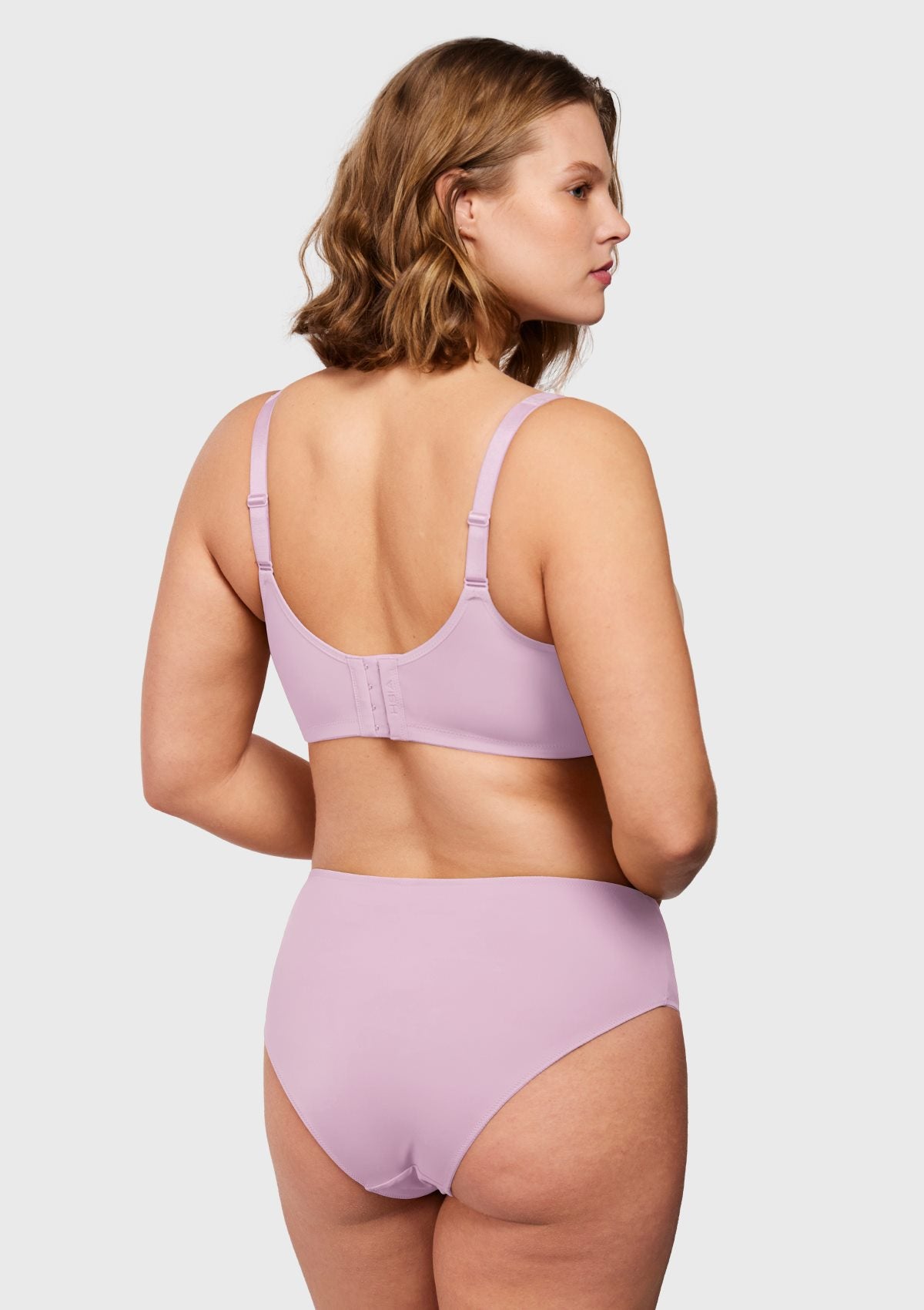 CoolComfort Smoothing Unlined Minimizer Underwire Bra - HSIA